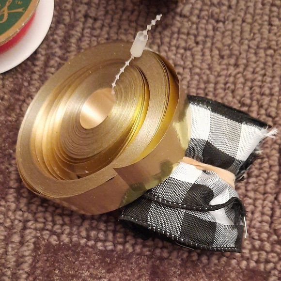 Assorted Decorative Ribbon Set - Picture 10 of 11